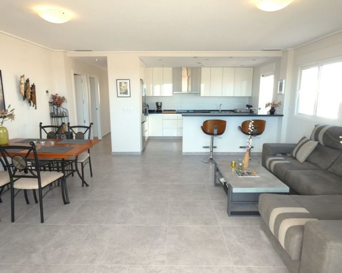 Image No.7-3 Bed Apartment for sale