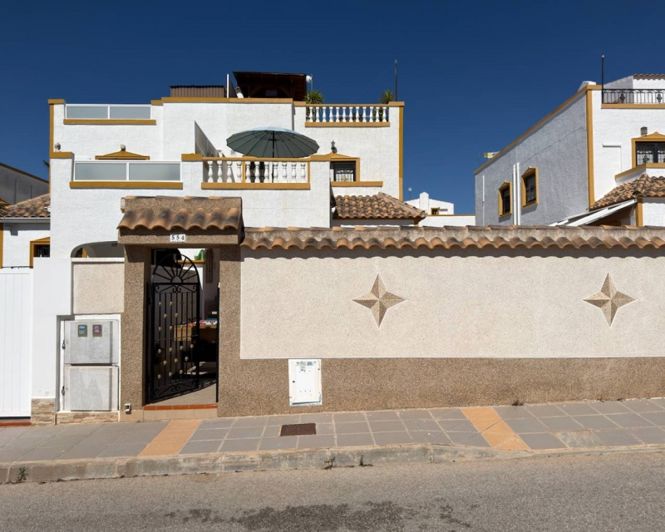 Image No.23-3 Bed Villa for sale