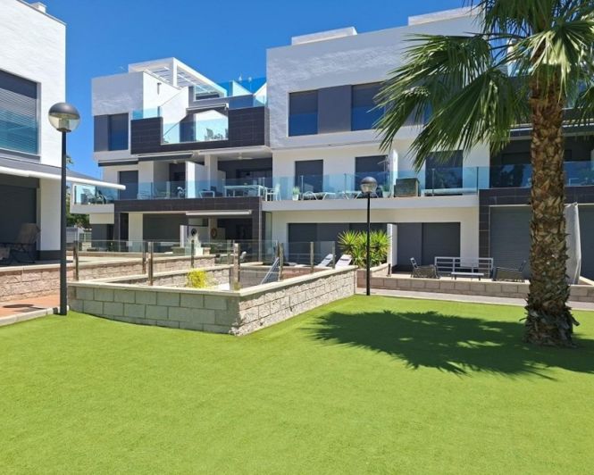 Image No.10-2 Bed Apartment for sale