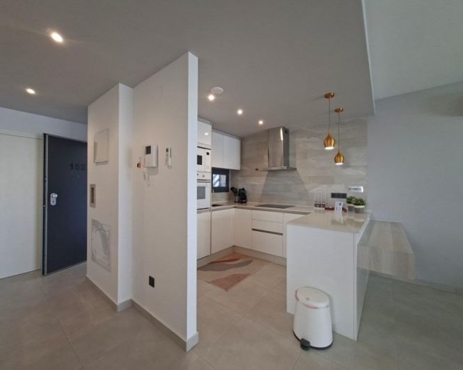 Image No.24-2 Bed Apartment for sale