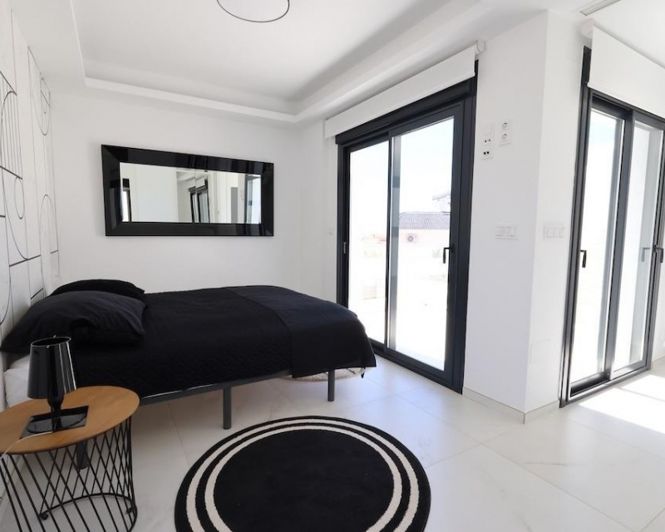 Image No.16-3 Bed Villa for sale