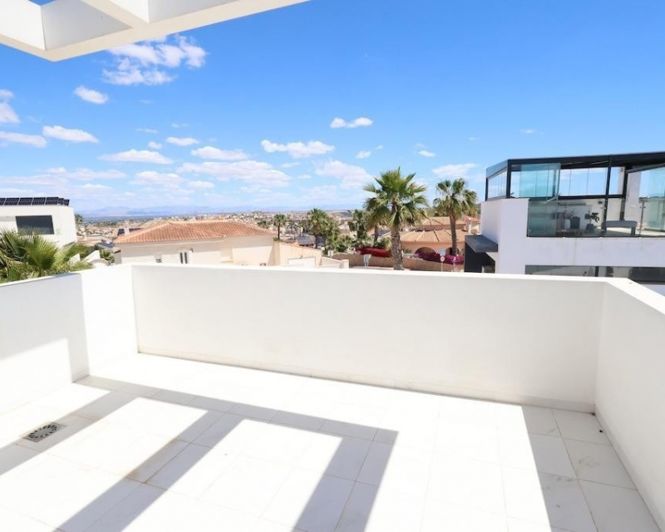 Image No.18-3 Bed Villa for sale