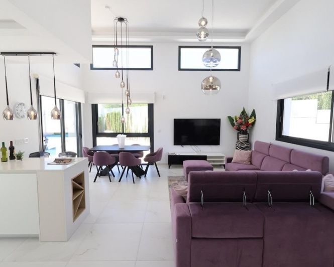 Image No.8-3 Bed Villa for sale