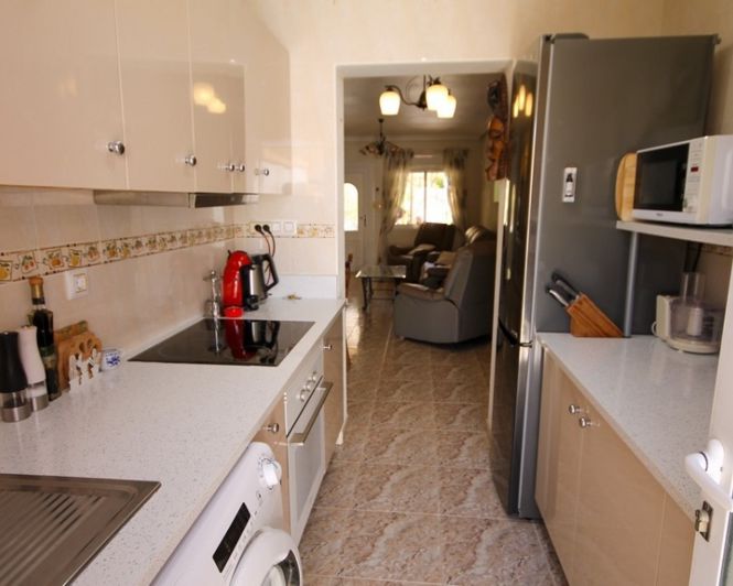 Image No.10-3 Bed Townhouse for sale