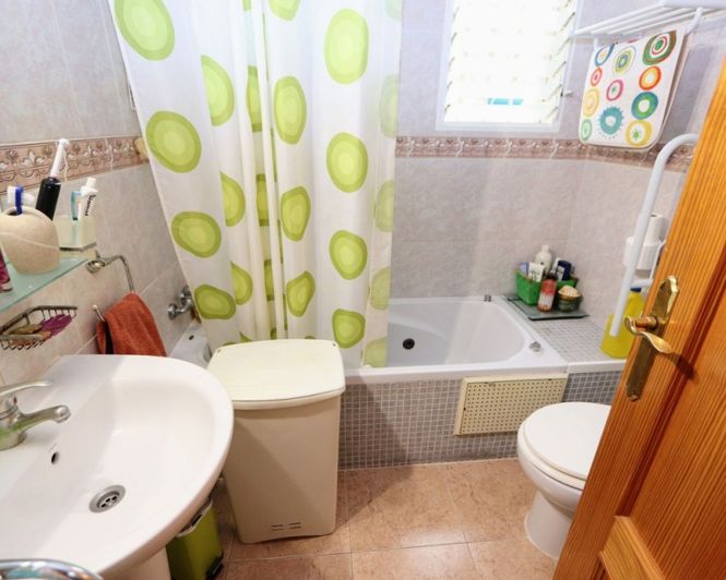 Image No.14-3 Bed Apartment for sale