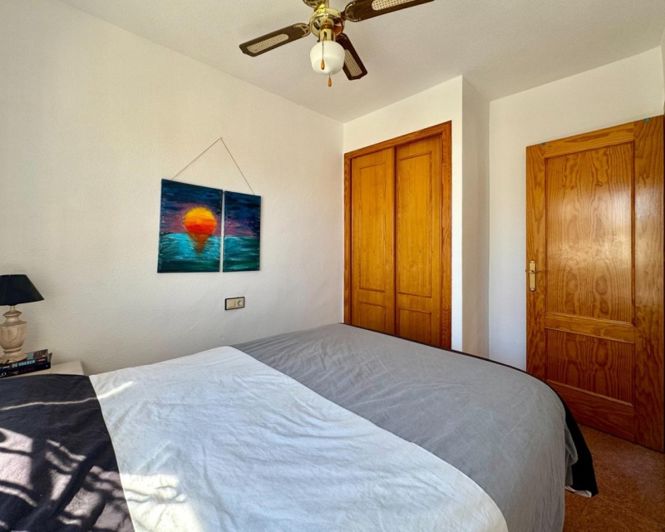 Image No.25-3 Bed Townhouse for sale