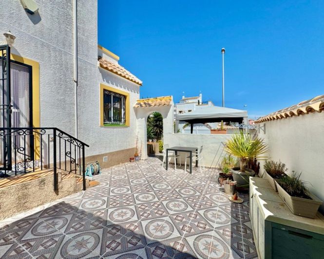 Image No.42-3 Bed Villa for sale