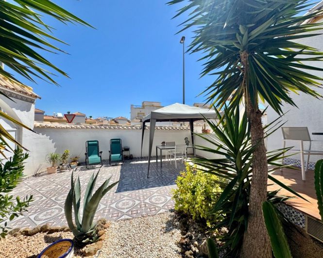 Image No.47-3 Bed Townhouse for sale