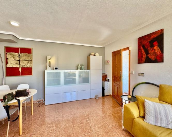 Image No.6-3 Bed Townhouse for sale