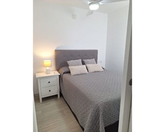 1494045lg