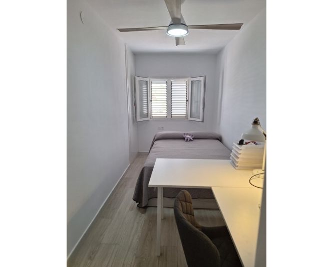 Image No.18-3 Bed Townhouse for sale