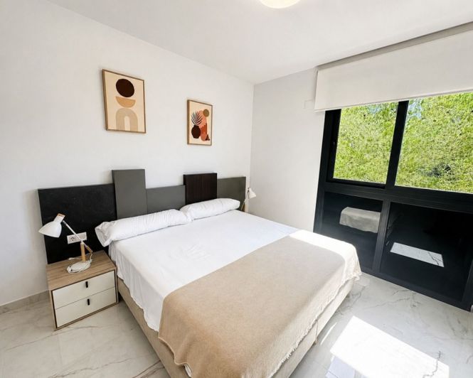 Image No.13-2 Bed Apartment for sale