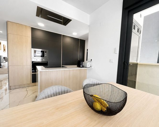 Image No.21-2 Bed Apartment for sale