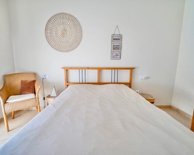 Image No.19-2 Bed Villa for sale