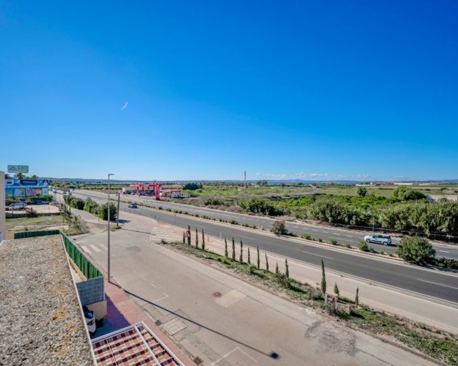 Image No.28-2 Bed Villa for sale