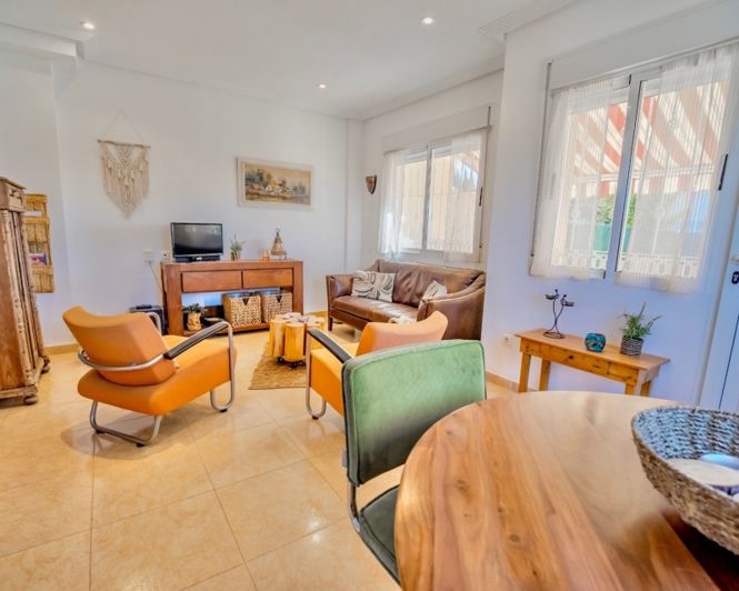 Image No.4-Villa de 2 chambres à vendre à Guardamar del Segura