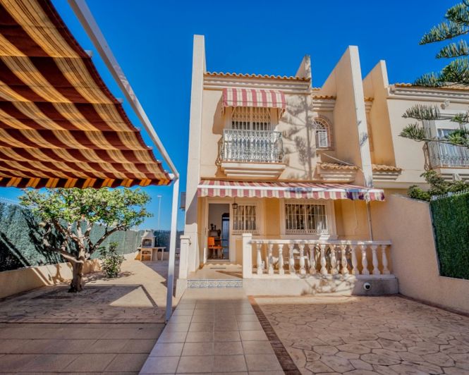 Image No.40-2 Bed Villa for sale