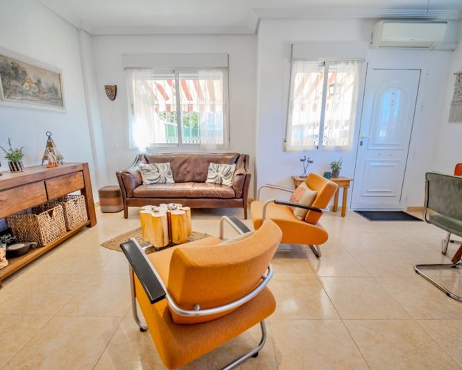 Image No.6-2 Bed Villa for sale