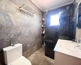 1495547lg