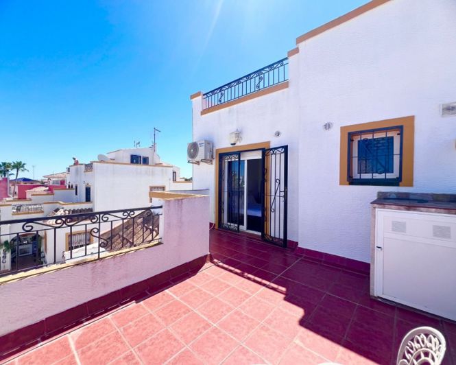 Image No.19-3 Bed Villa for sale