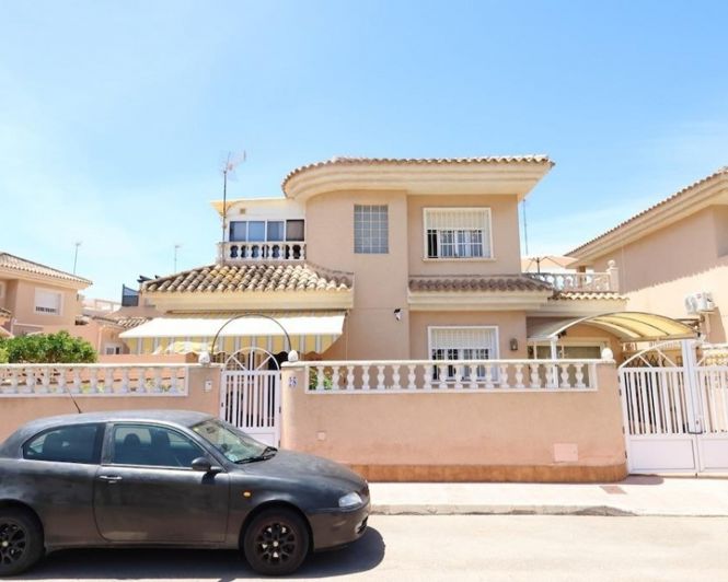 Image No.22-3 Bed Villa for sale
