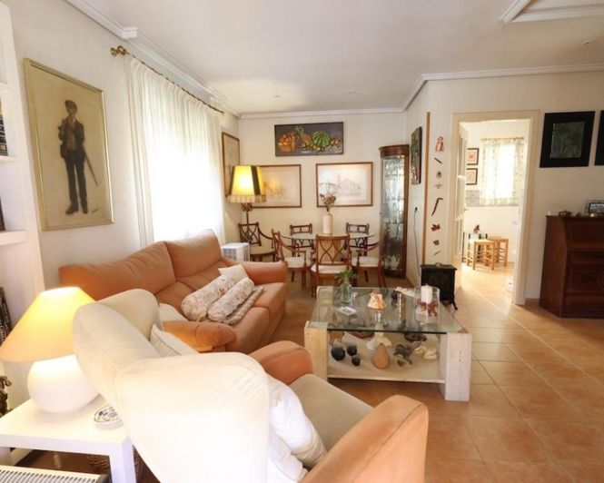 Image No.6-3 Bed Villa for sale