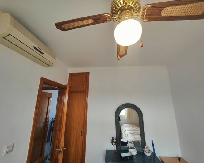 Image No.32-2 Bed Townhouse for sale
