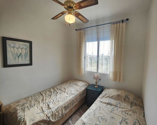 Image No.9-2 Bed Townhouse for sale