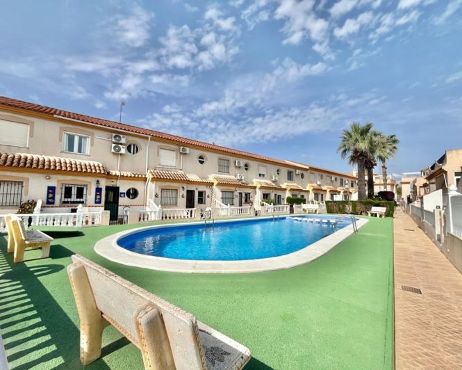 Image No.28-Villa de 3 chambres à vendre à Playa Flamenca