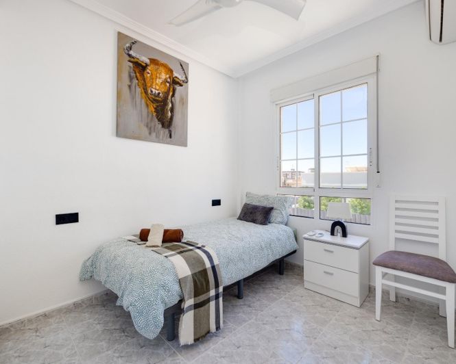 Image No.22-2 Bed Apartment for sale
