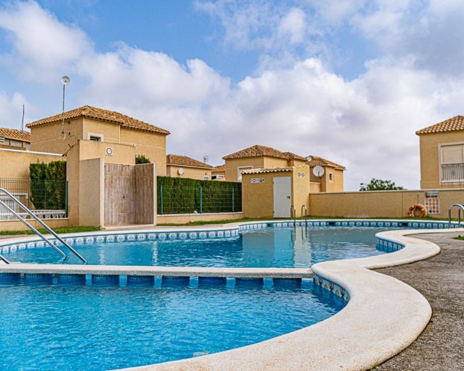 Image No.23-2 Bed Villa for sale