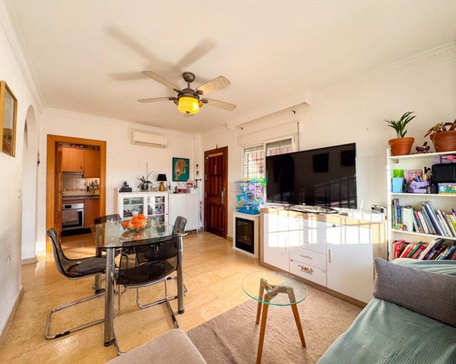 Image No.2-3 Bed Townhouse for sale