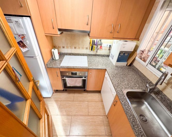 Image No.23-3 Bed Townhouse for sale