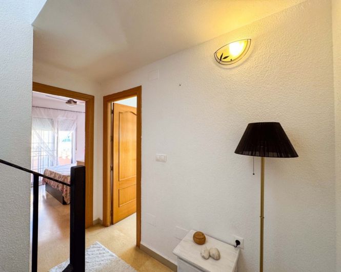 Image No.32-3 Bed Townhouse for sale