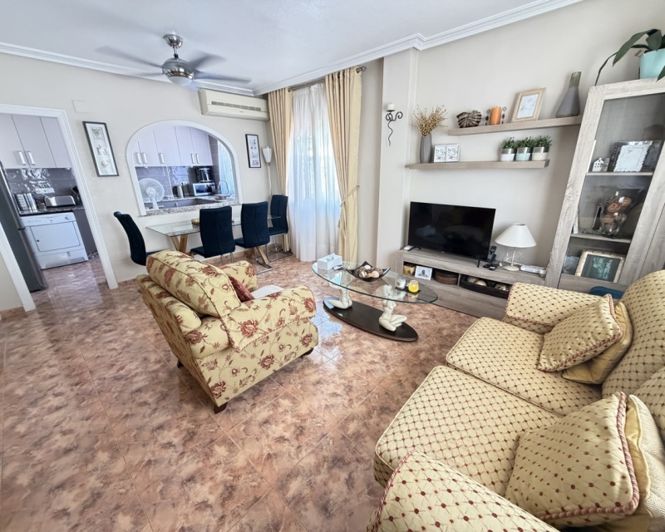 Image No.6-2 Bed Townhouse for sale