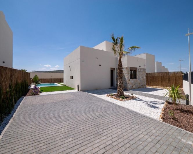 Image No.19-3 Bed Villa for sale
