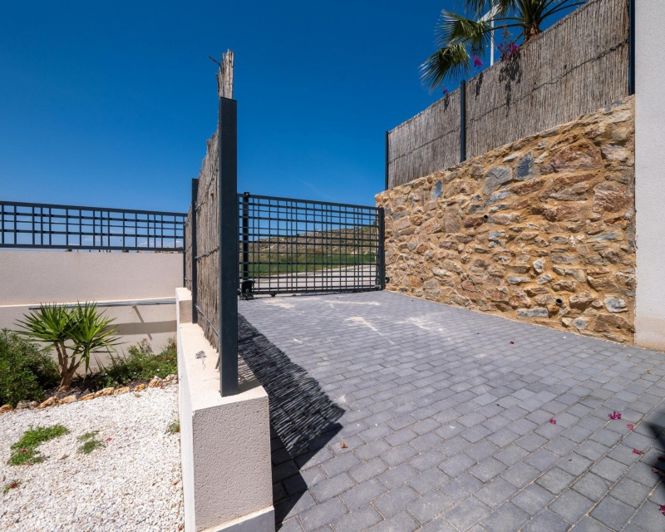 Image No.9-4 Bed Villa for sale