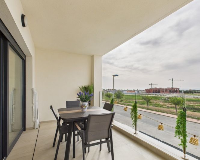 Image No.40-2 Bed Apartment for sale