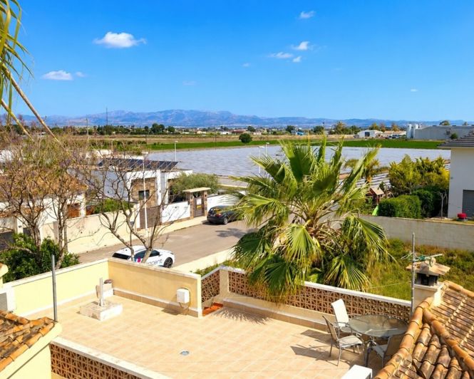 Image No.2-Villa de 3 chambres à vendre à Formentera Del Segura