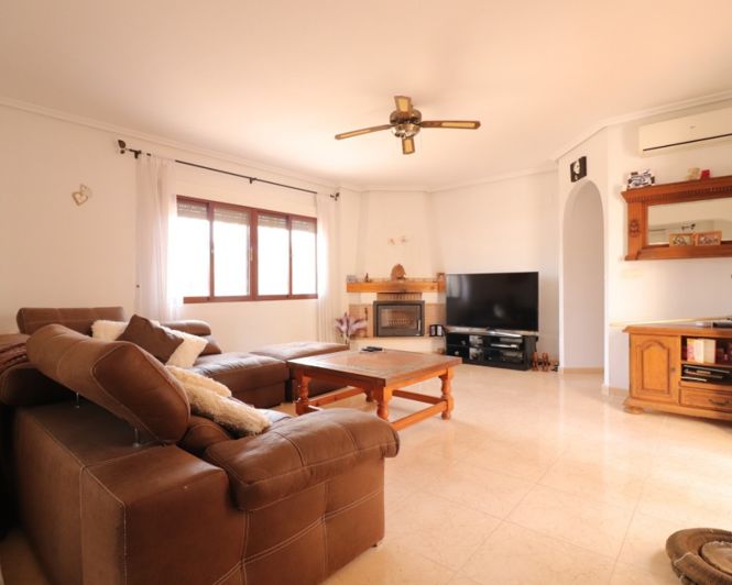 Image No.7-Villa de 3 chambres à vendre à Formentera Del Segura