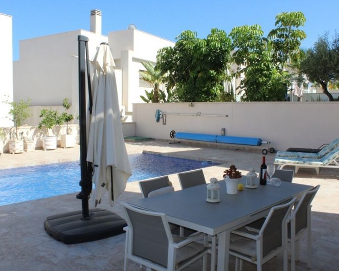 Image No.22-3 Bed Villa for sale