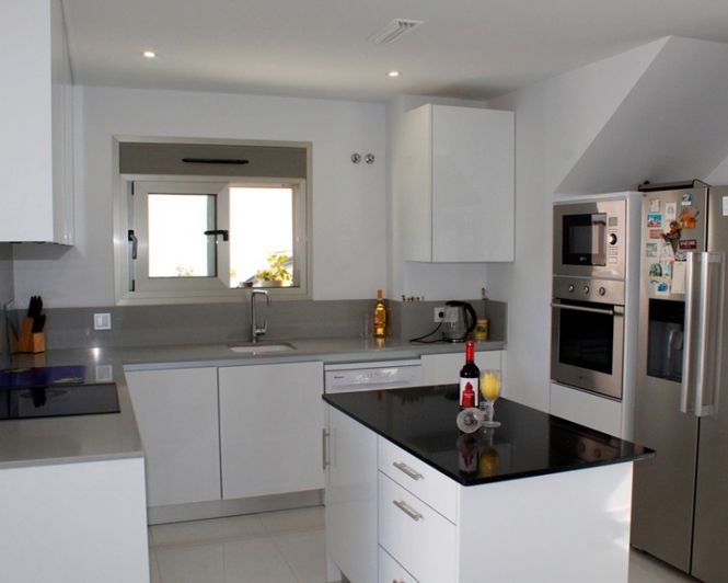 Image No.8-3 Bed Villa for sale