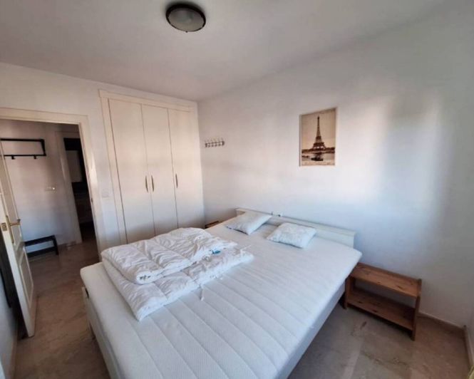 Image No.17-3 Bed Apartment for sale