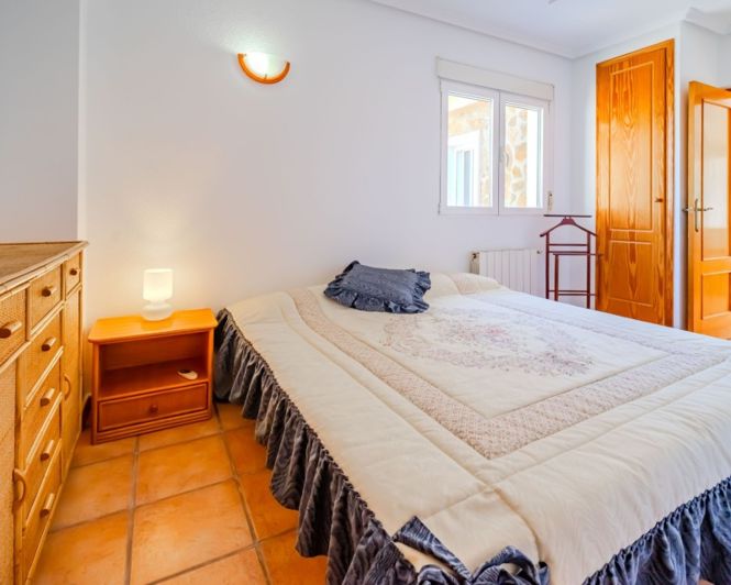 Image No.29-5 Bed Country Property for sale