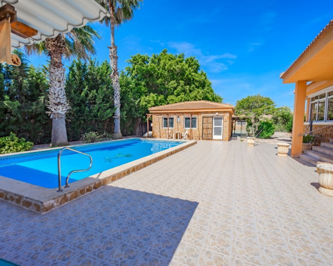 Image No.3-5 Bed Country Property for sale
