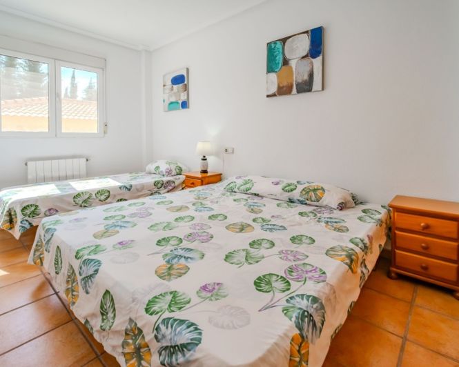 Image No.37-5 Bed Country Property for sale