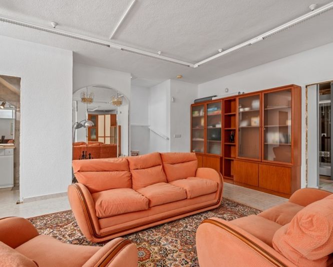 Image No.35-4 Bed Villa for sale