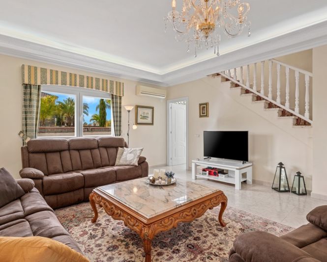 Image No.5-4 Bed Villa for sale