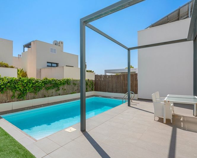 Image No.5-2 Bed Villa for sale