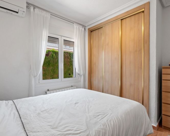 Image No.19-3 Bed Villa for sale